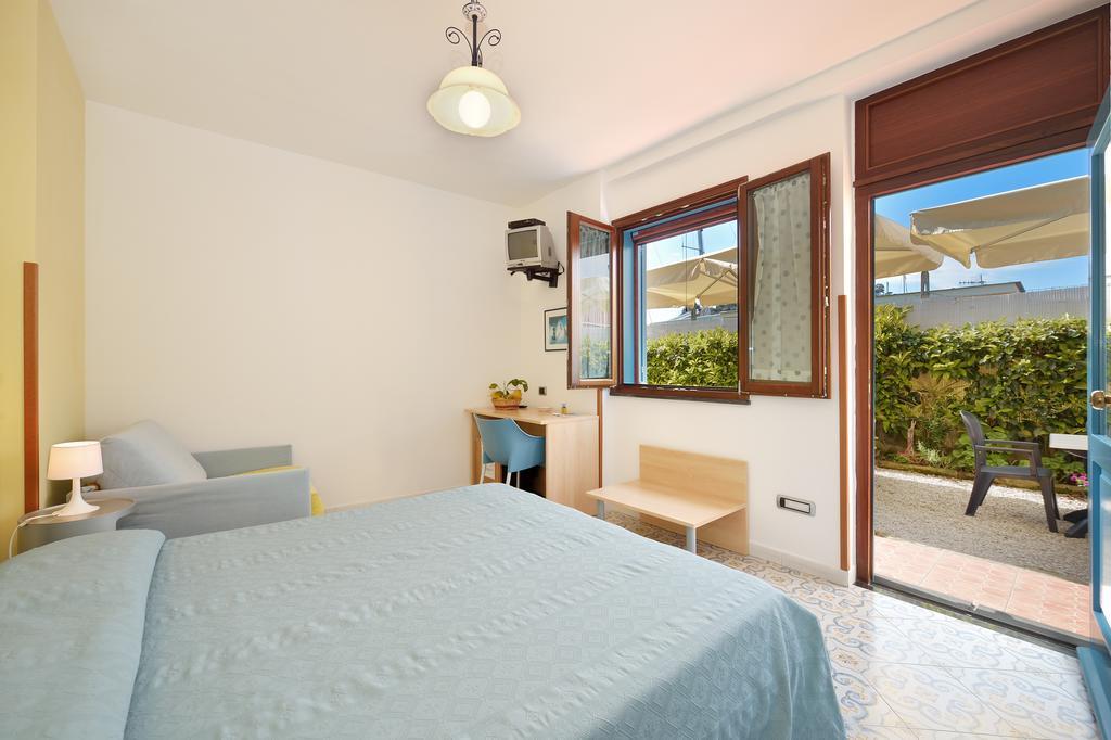 프로치다 La Capannina B&B 객실 사진