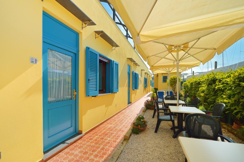 프로치다 La Capannina B&B 외부 사진